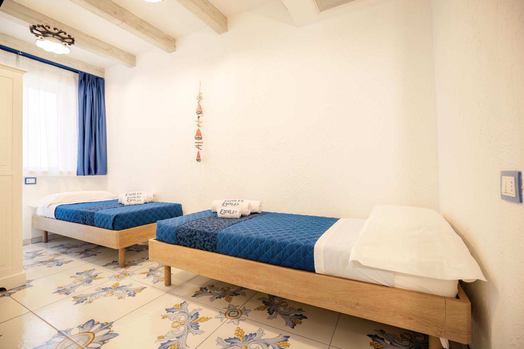 Etoiles Guest House โจยาเตาโร ภายนอก รูปภาพ