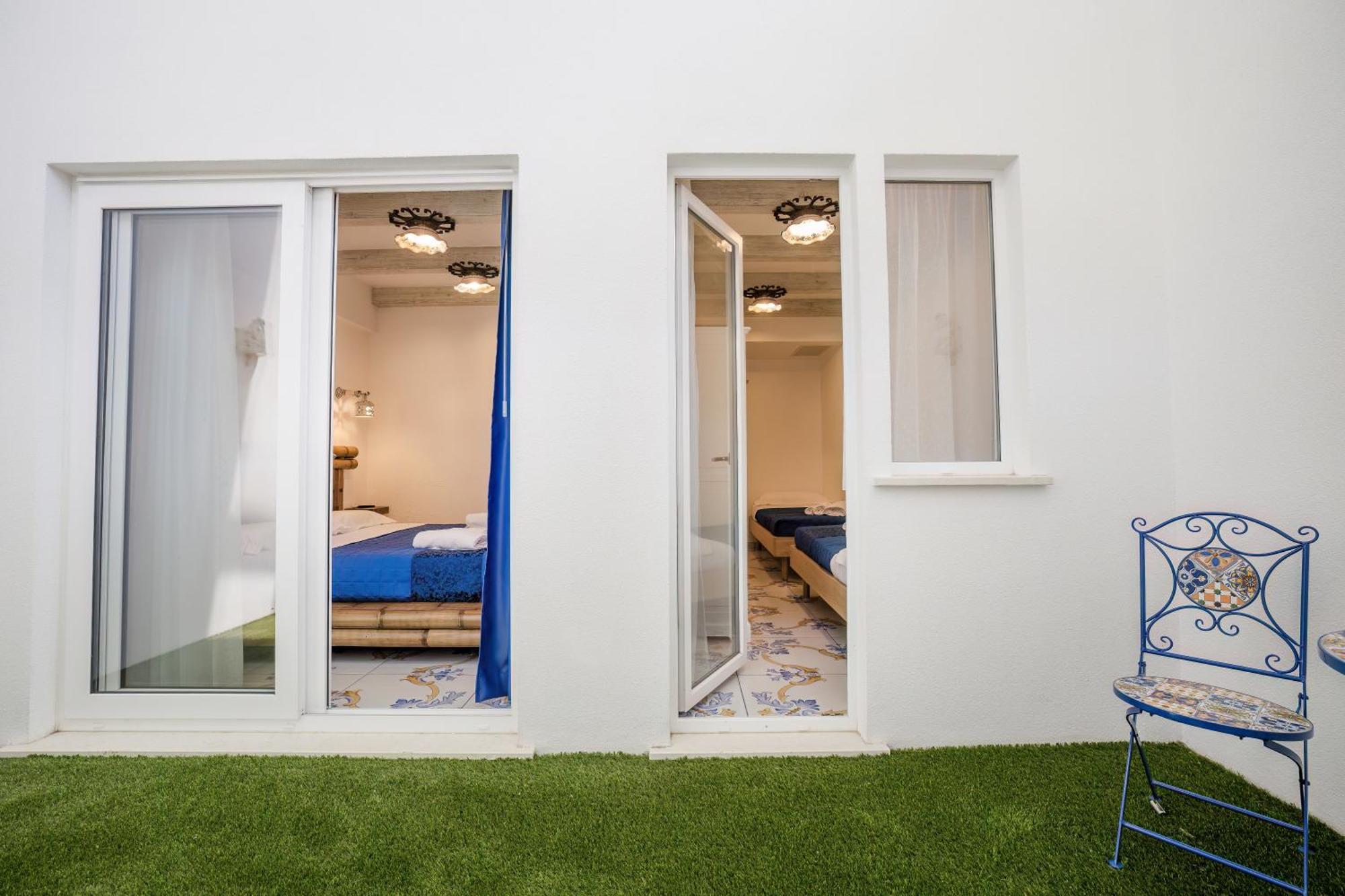 Etoiles Guest House โจยาเตาโร ภายนอก รูปภาพ